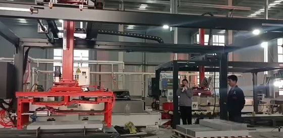 ربات بسته بندی با گیرنده های انتهای قابل تنظیم